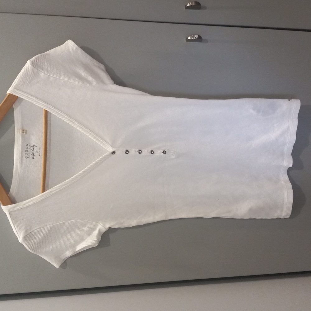 Guess Henley Top. Size Medium. White. NWOT